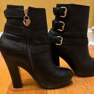 Juicy Couture Black leather boots